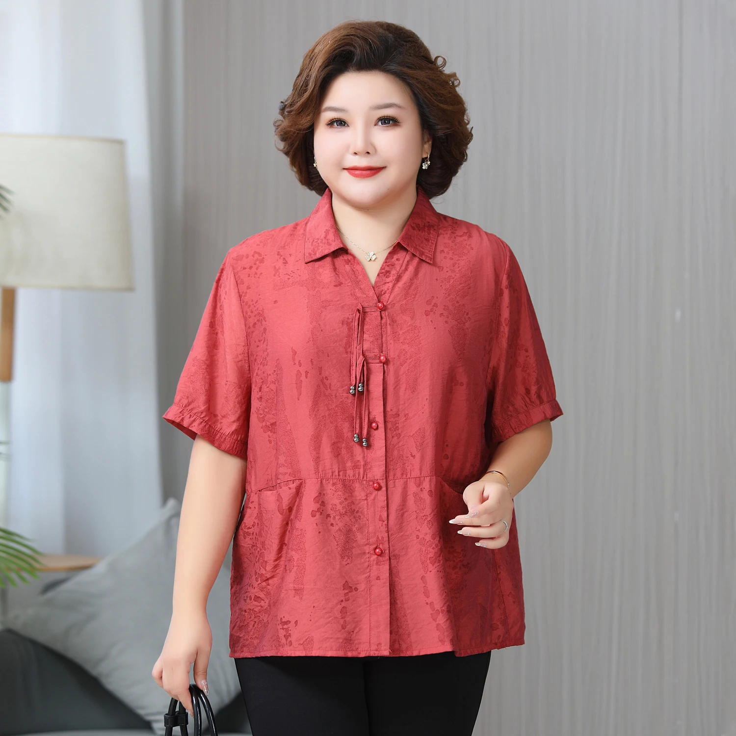 Blusa de Verão Nova Plus Size para Mães, Manga Curta em Seda Lyocell, Estilo Chinês, para Mulheres Acima de 60 Anos, Mistura ...