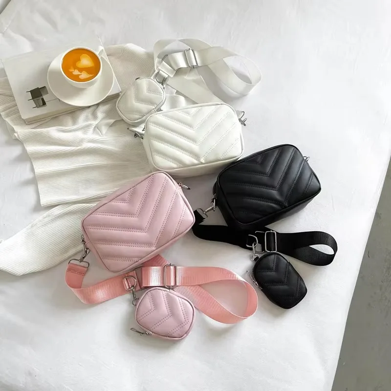 PU Leather Fashion Shoulder Bag Woman Large Capacity Women Composite Shoulder Bag Splash-proof Storable Zipper for Activities