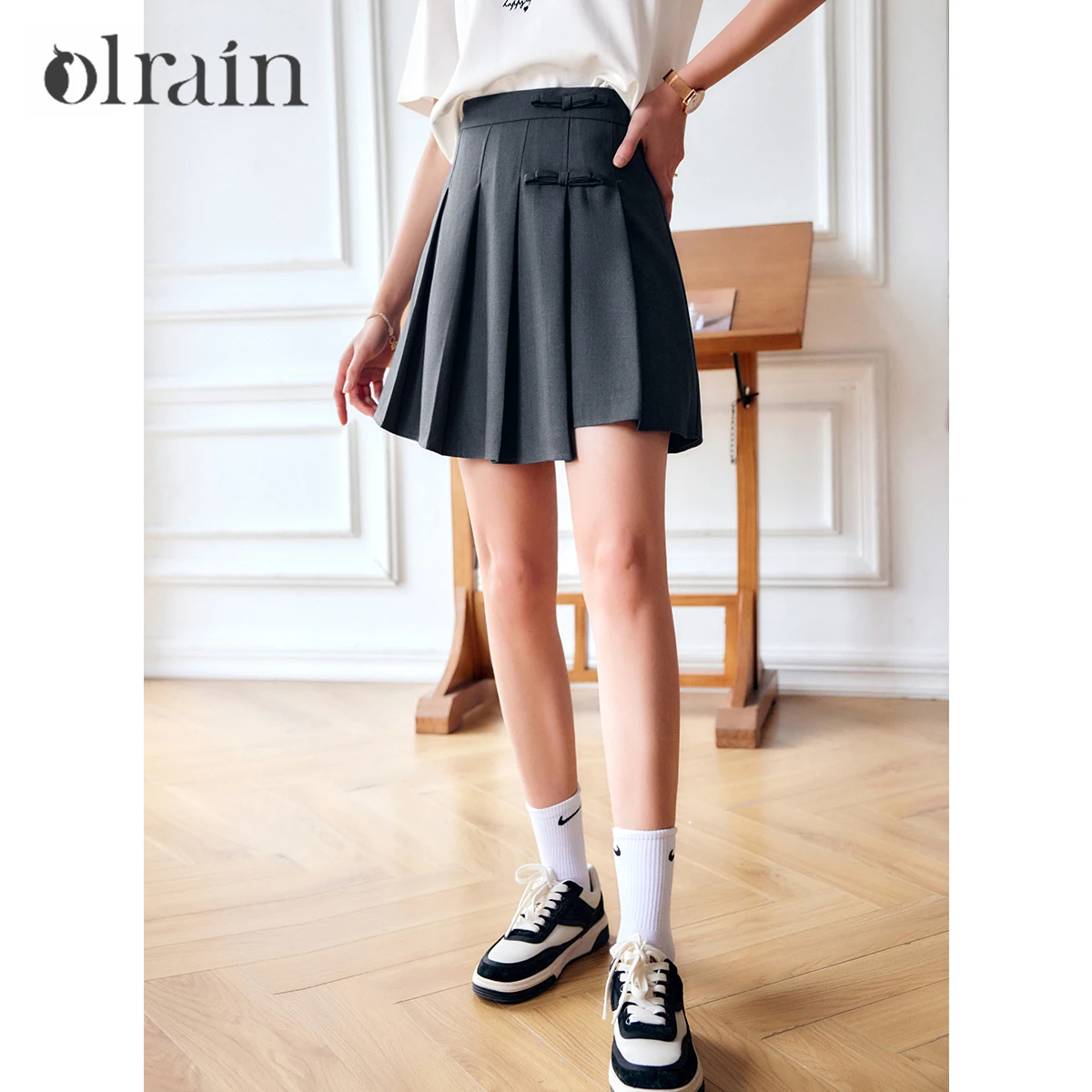 OLrain Women Layered Skirt French Style Grey Ashion Pleated Skirt 2026 Summer High Waist Age Reduction Academy Skirts O22XB01132