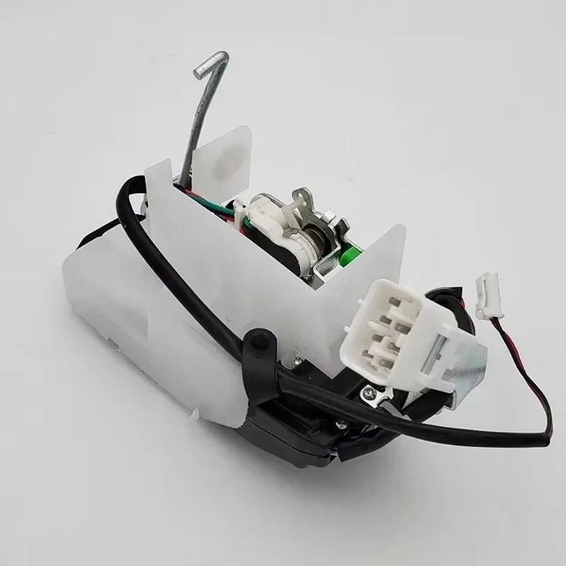 Trunk Lock Actuator 69110-60130 6911060130 for Toyota Land Cruiser 3400 Land Cruiser (J90) 2000-2002