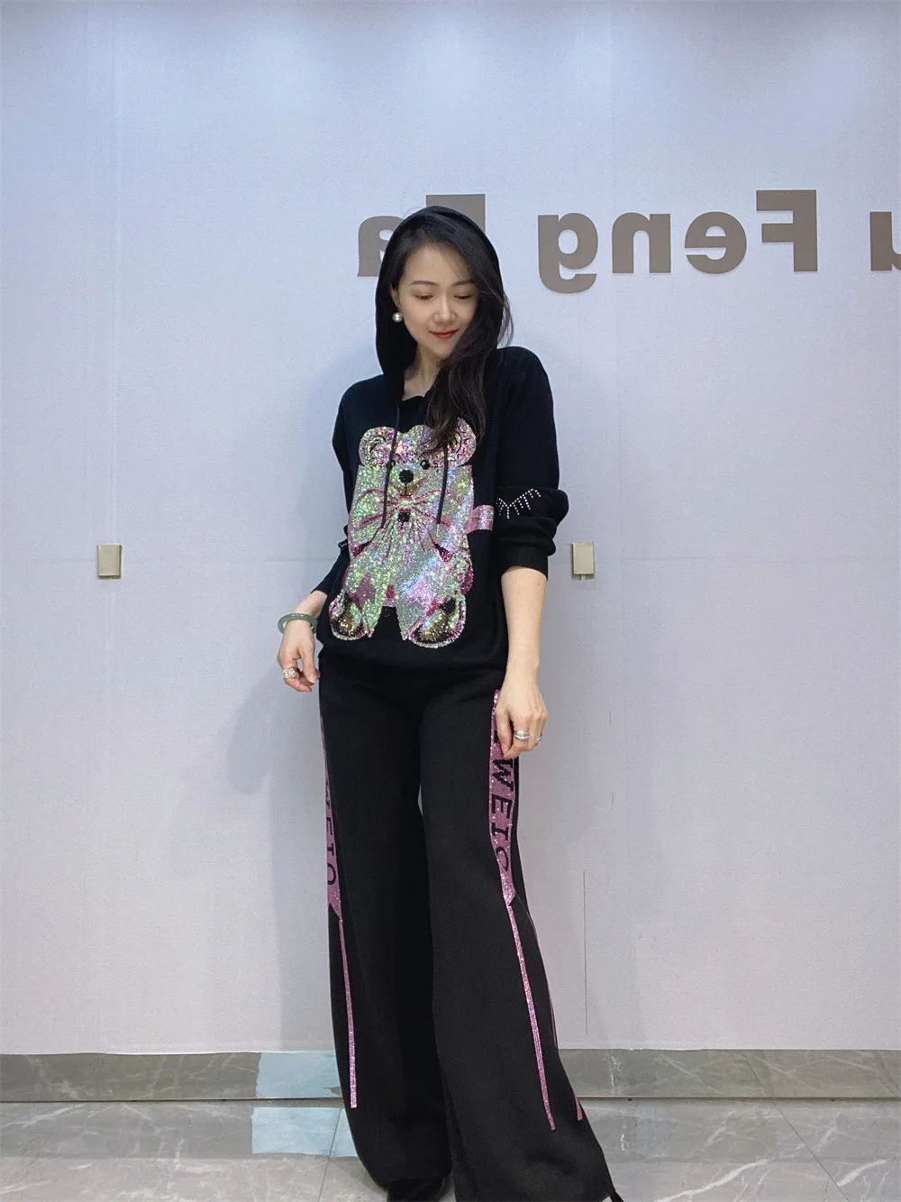 Casual Knitting Suit Spring Autumn New Cartoon Rhinestone Hooded Long Sleeve Pullover Top Loose Trousers Two-Piece Set for Women