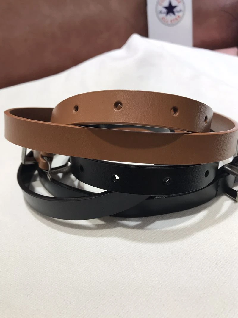 Women's Fashionable and Casual Versatile Metal Waistband and Genuine Leather Small Belt