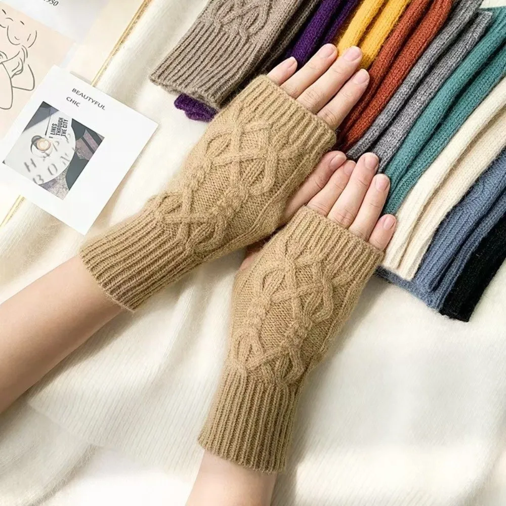 New Knitted Fingerless Gloves Fingerless Warm Women's Gloves Cable Knit Knit Gloves Women