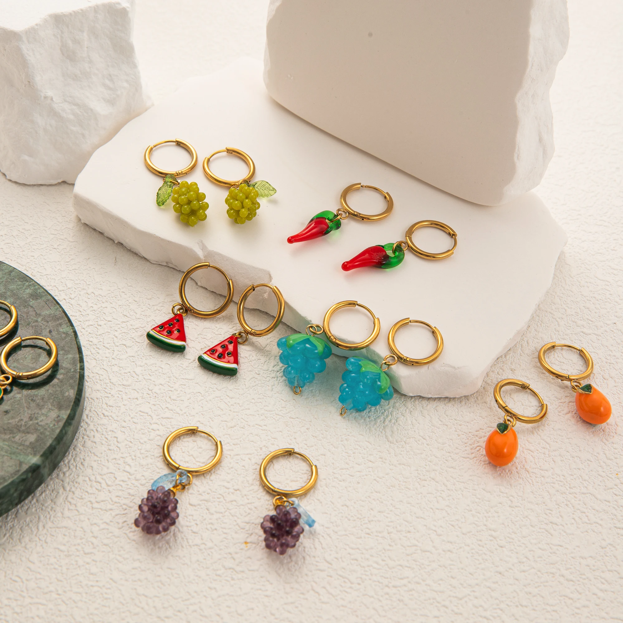 

Ladies' colorful fruit 18K gold-plated stainless steel cute resin pendant earrings jewelry suitable for gift giving