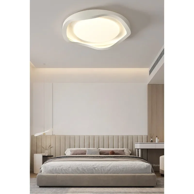 GHJUYIOL Cream style ceiling light, simple and atmospheric circular home decoration, study, bedroom light