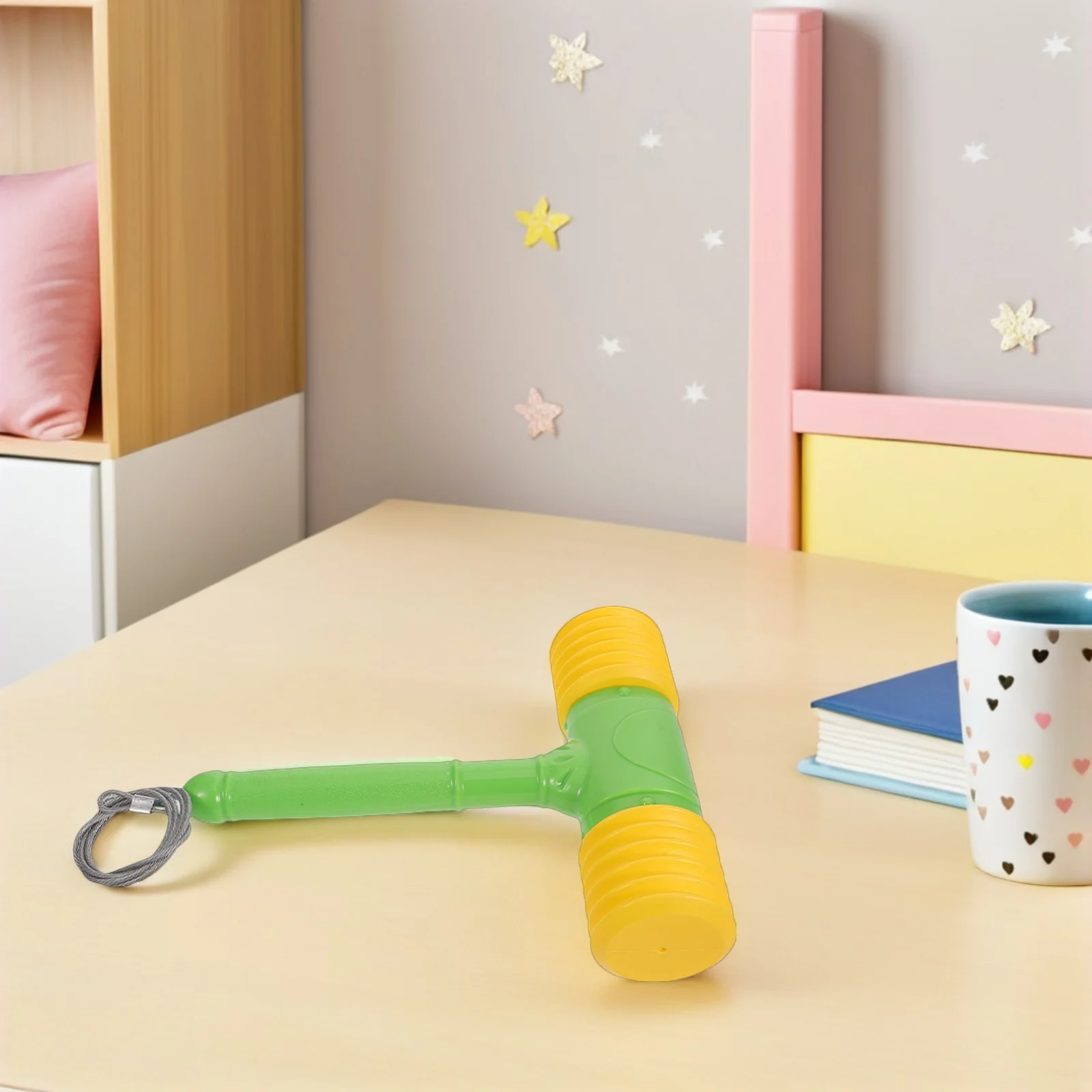 مطرقة قصف للأطفال، دعائم لعبة هاك مولز، مطرقة بلاستيكية صفراء، مطرقة ترفيهية للأطفال الصغار، التنسيق بين اليد والعين