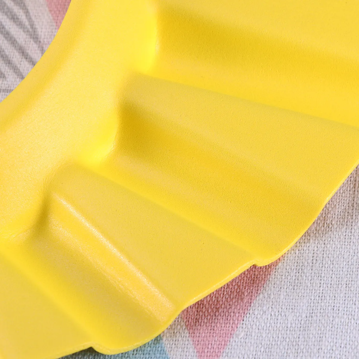 Infant Adjustable Shower Cap Yellow Baby Shampoo Shield Hair Wash Protector Lightweight Soft Elastic Bath Haircut Hat Suitable 3