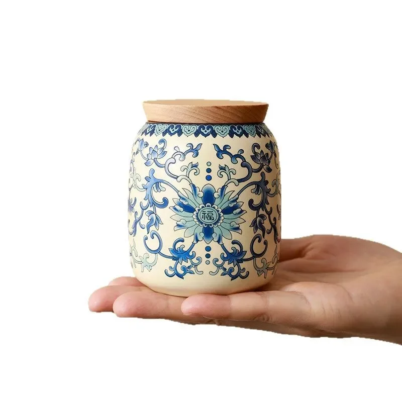 

Tea can, ceramic blue and white Ru kiln tea can, small portable ceramic sealed can