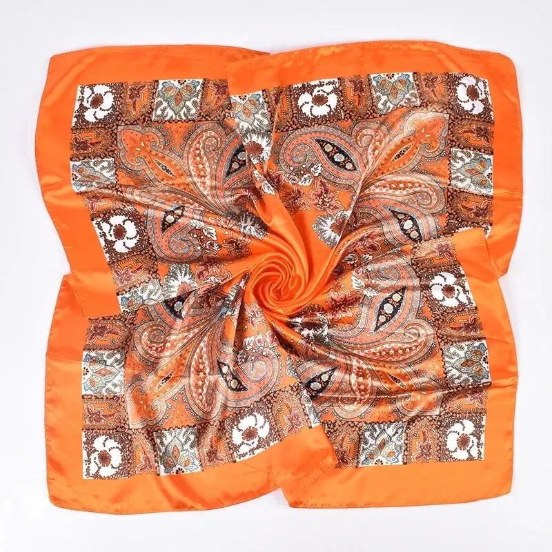 T małe Picking_Scarf_601099512515180