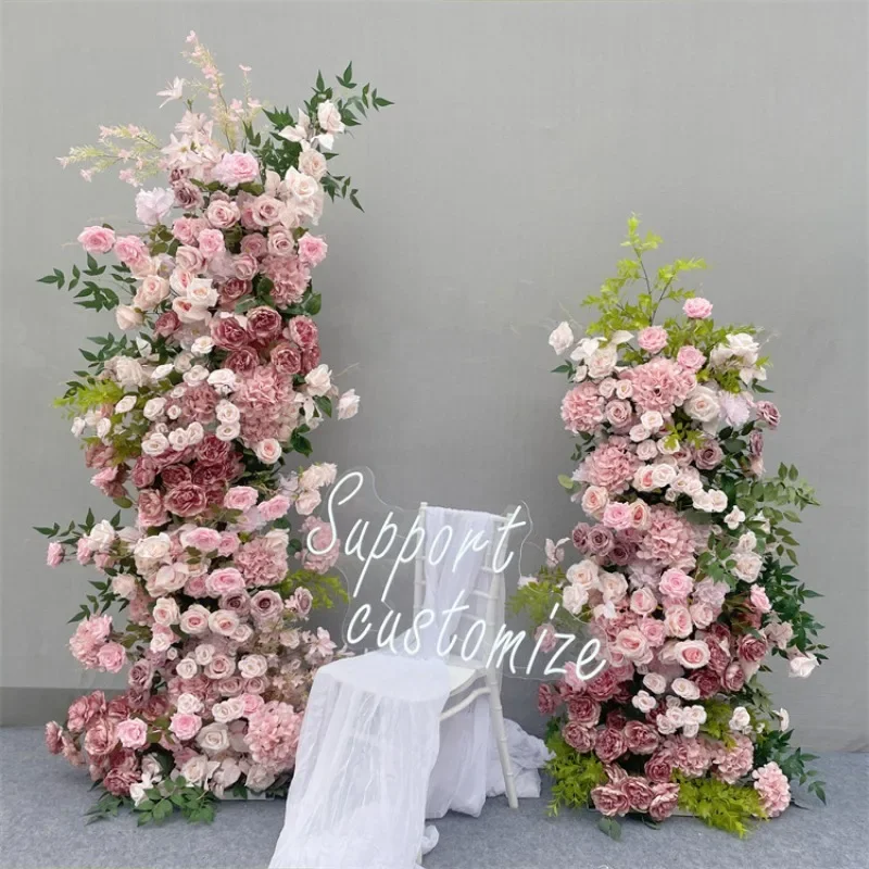 

Simulation flower arch wedding wall decoration with flower background