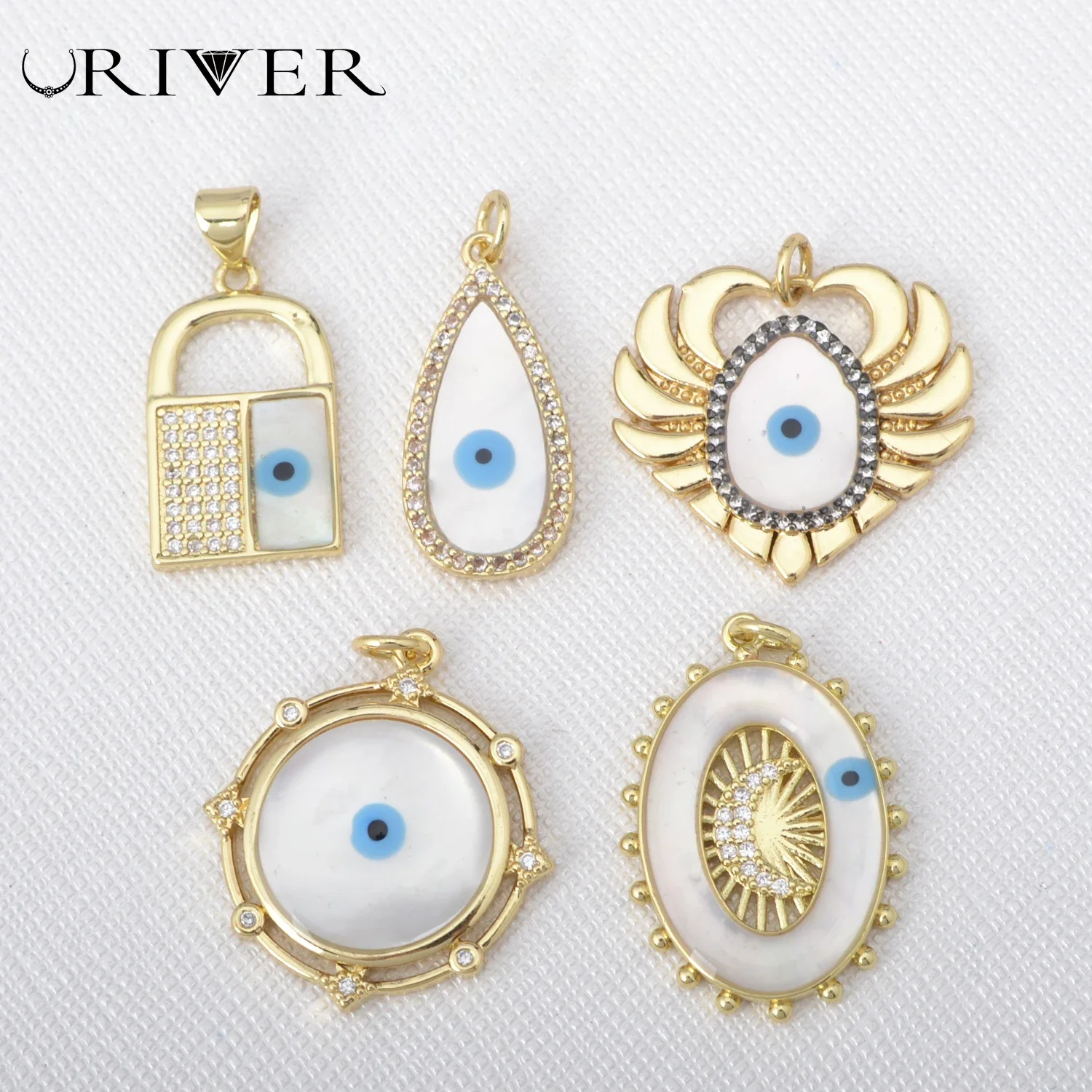 

Devil's Eye Pendants Tauren Lock Water Drop Shape Zircon Charms Metal DIY Jewelry Accessories for Necklace Bracelet Chain Making