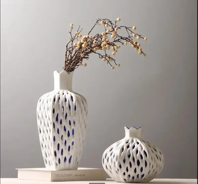 

Creative Hollow Ceramic Vase Dried Flower Vase Crafts Study Living Room Dining Table Flower Arrangement Home Decoration Art Gift