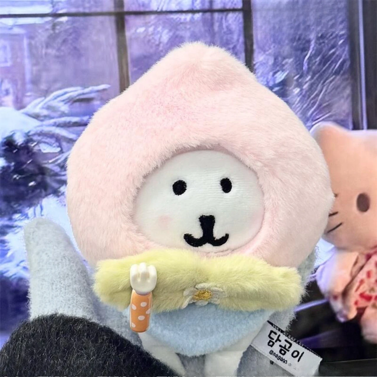 

Высокий уровень внешнего вида, самоблокирующийся медведь, персиковый головной убор, набор нагрудников, 13/10 см, хлопковая фигурка куклы, украшение для зимней одежды