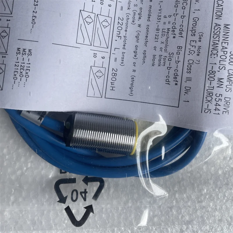 Switch  Sensor BIM-G18-Y1/S926 Proximity Sensor