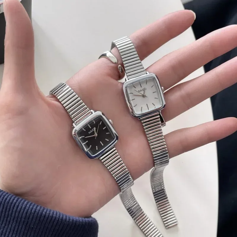 Thumbnail 3 - #76 Cheap Womens Quartz Wristwatches Worth Buying