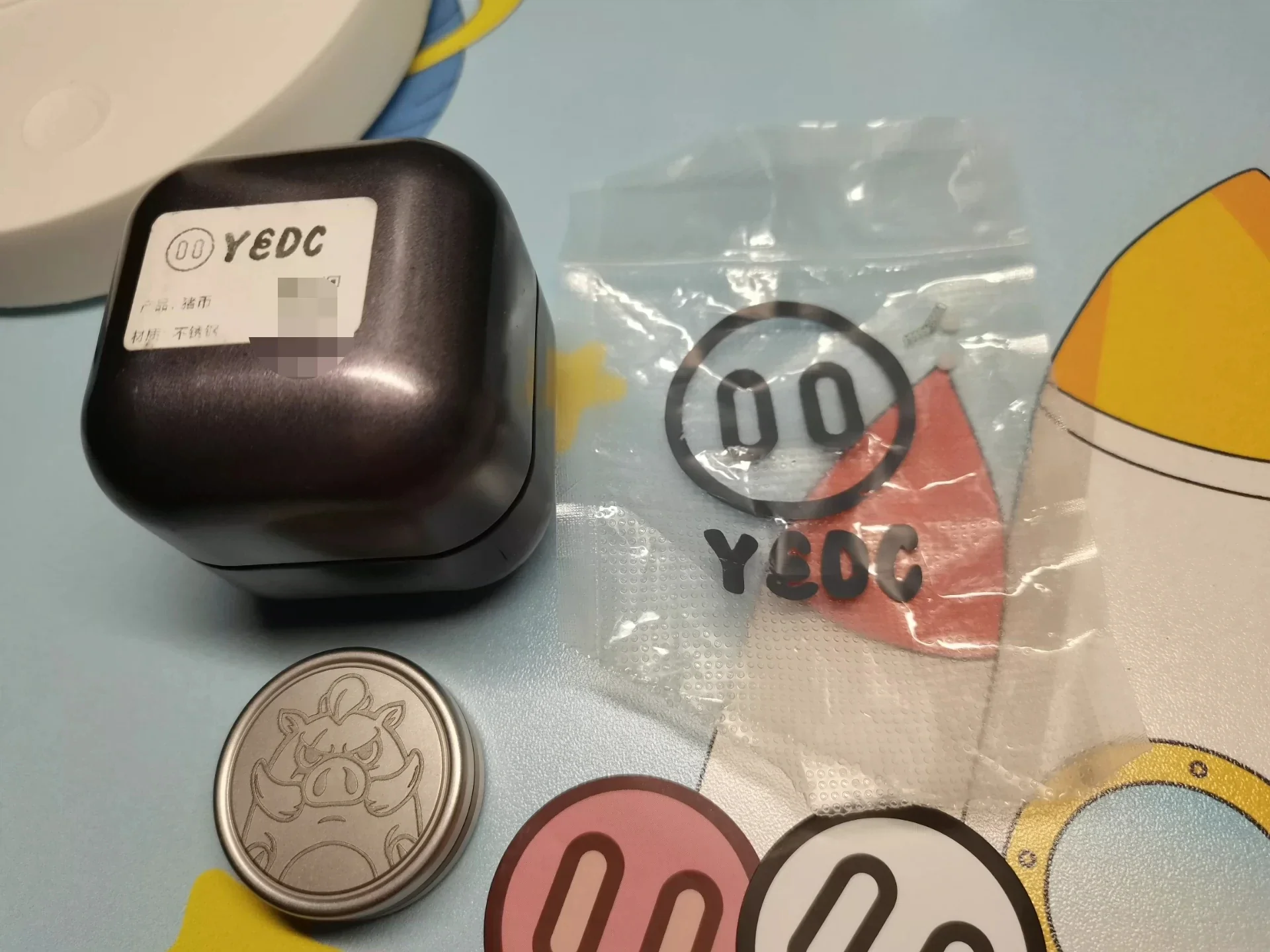 Yedc Pig Coin 1.0 Stal nierdzewna z nadruku Koło cierne na monety