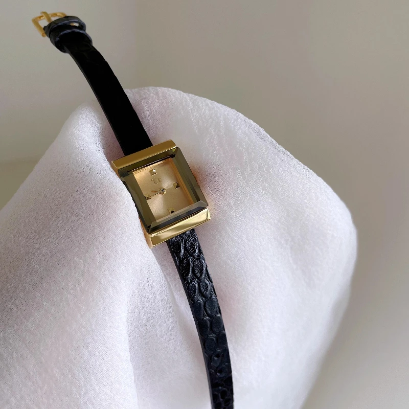 Classic trend women's watch elegant simple waterproof 2025 quartz watch birthday gift genuine