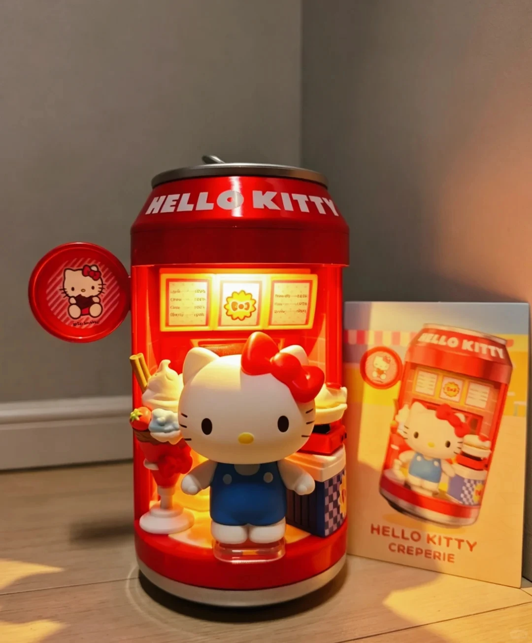 Auf Lager Original Sanrio Blind Box Soda Can Dessert Shop Serie Echte Kreative Beleuchtete Dekoration Sammlerstücke Geschenke – Detail 13
