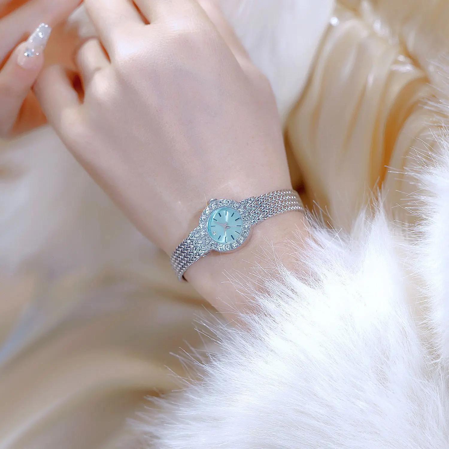 Luxus Elegante Frauen für Uhren Temperament Glitter Schmuck Quarzuhr Armband Damen Armbanduhr Valentinstag Geschenk NEUE
