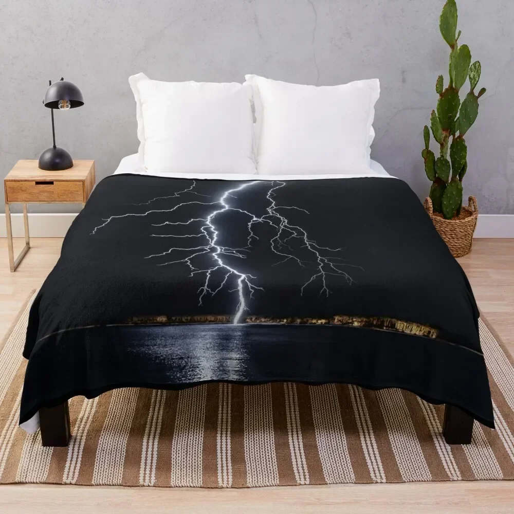 Lightning Bolt Struck Throw Blanket Lightweight Warm Blanket for Travel Camping