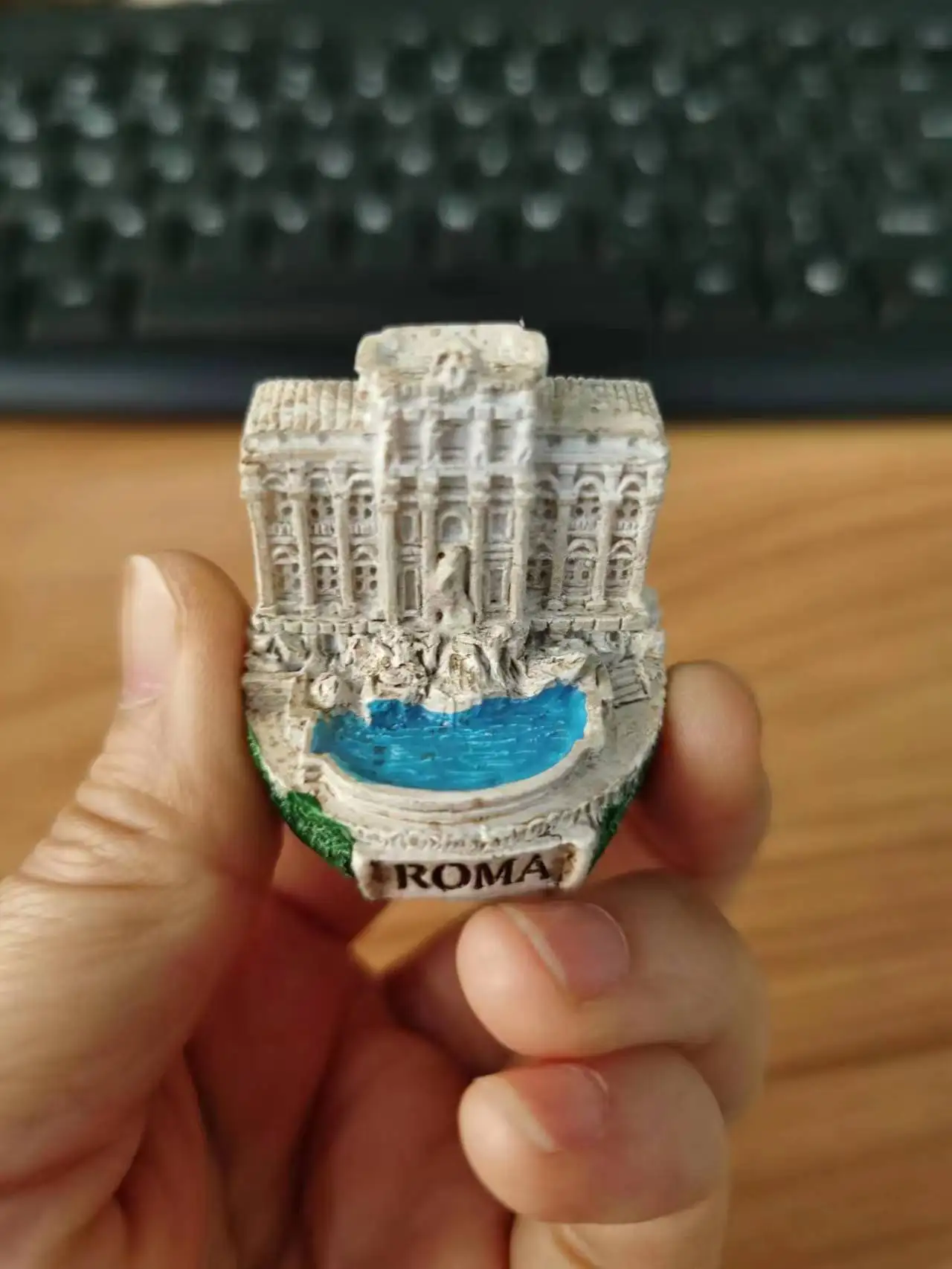Mini figura de resina mental psicológica caixa de jogo de mesa de areia terapia de quadra Fontana di Trevi em roma desejando bilhar edifício