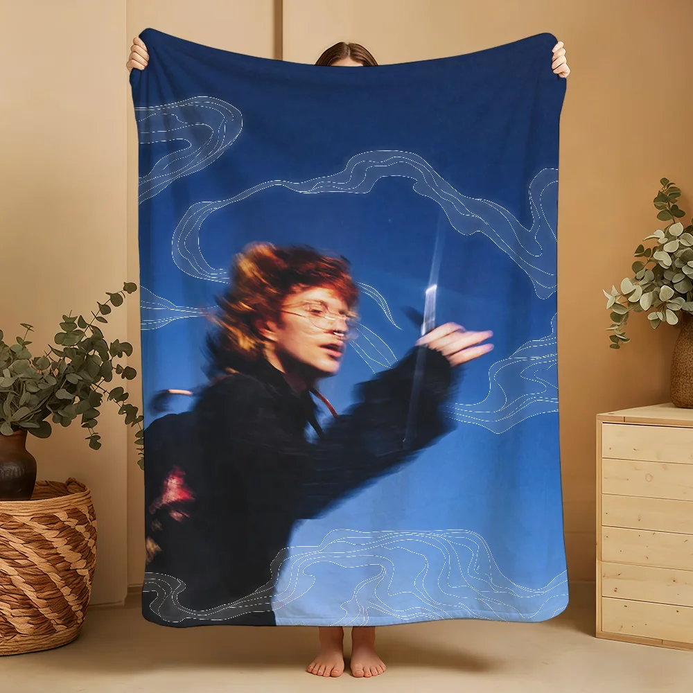 

Blanket Soft Running Warm Furry Throw With Super Scissors Kids Toys Bed Sofa Cavetown Car Cradle