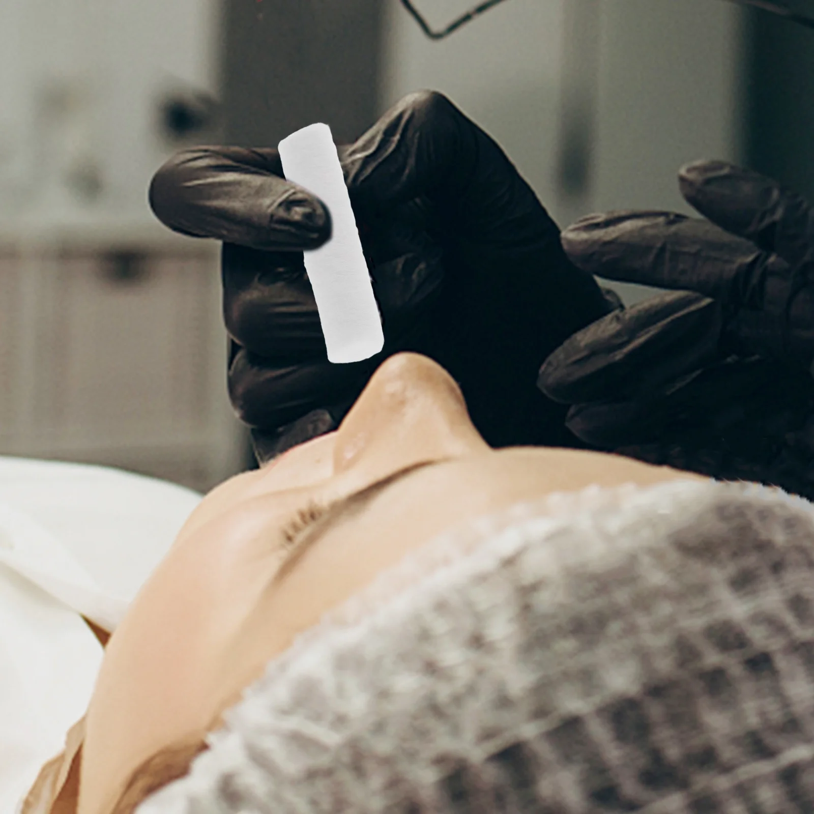 

200Pcs Disposable Cotton Rolls for Dental Use High Absorbent Cotton Roll Set for Tattoos Nose Bleed Plug Nose Bleed Plug