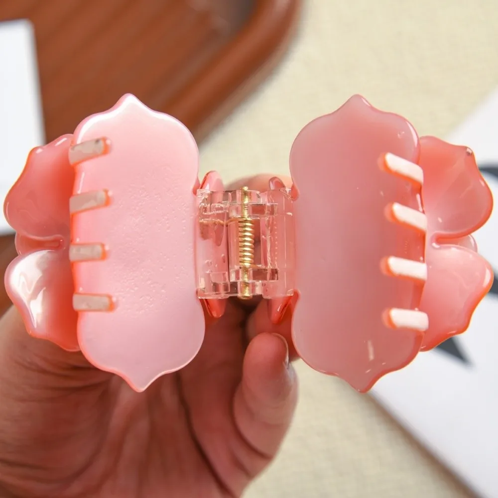 

Retro 3D Flower Hair Claw Clips Acetate Solid Color Camellia Rose Clips Women Headdress