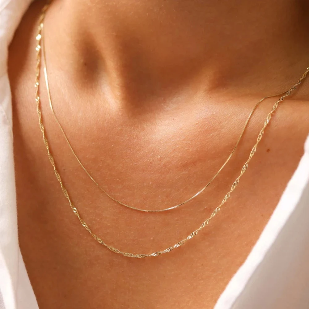Badu Dainty Gold Chain Necklace Set 2