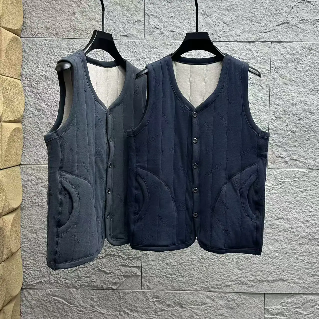 Fleece Thickened Middle-Aged and Elderly Vest Men's Dad Winter clothes Vest Grandpa Winter Warm Waistcoat Vest Set