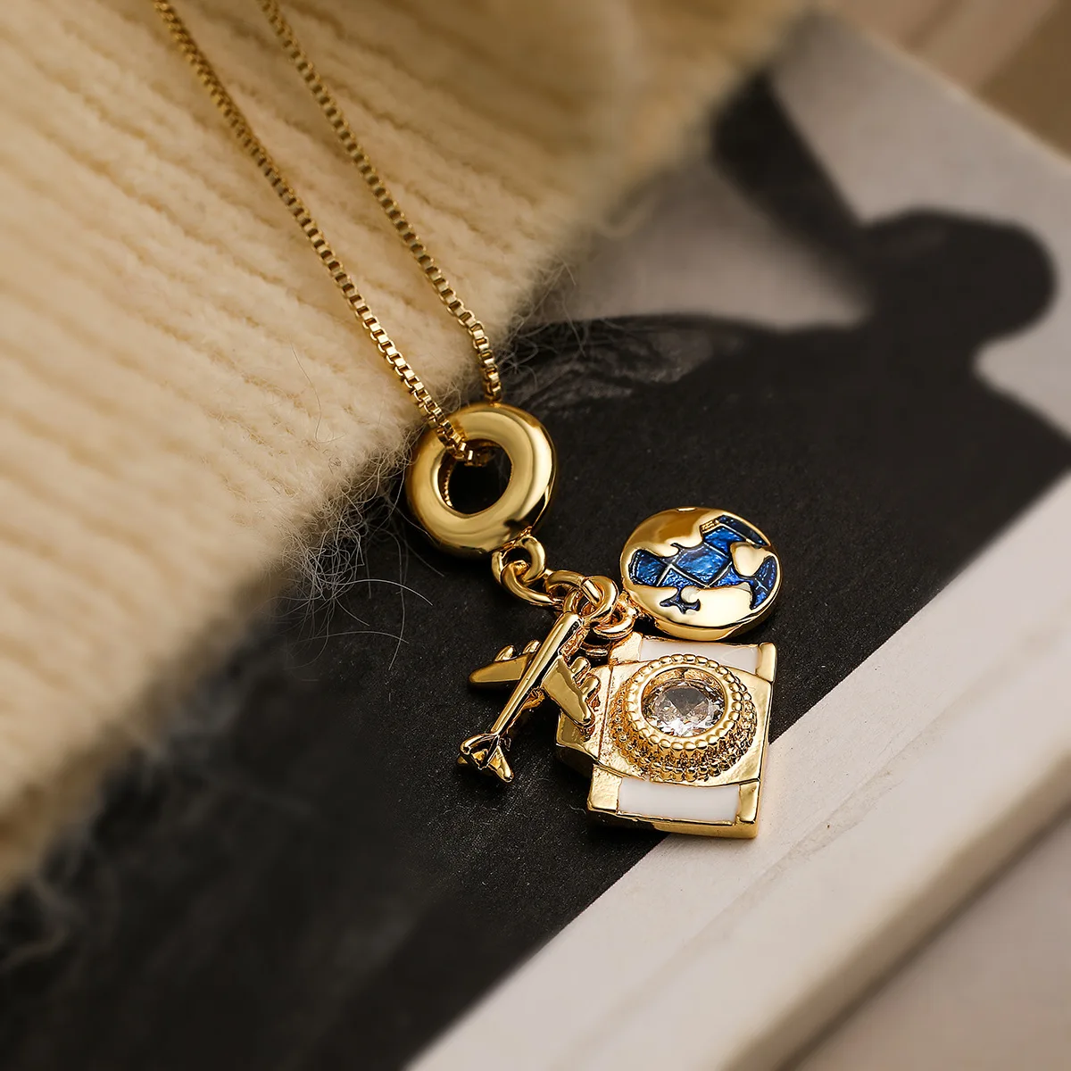 Fashion popular creative copper plated gold zircon camera passport pendant necklace female Instagram influencer niche personalit