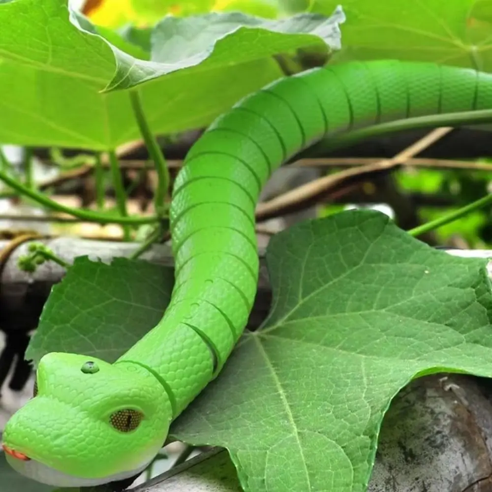 Scary Induction Snake Reptile Remote Control Snake Toy Stage Performances Electronic Prank Toy Electronic Snake Toy Portable