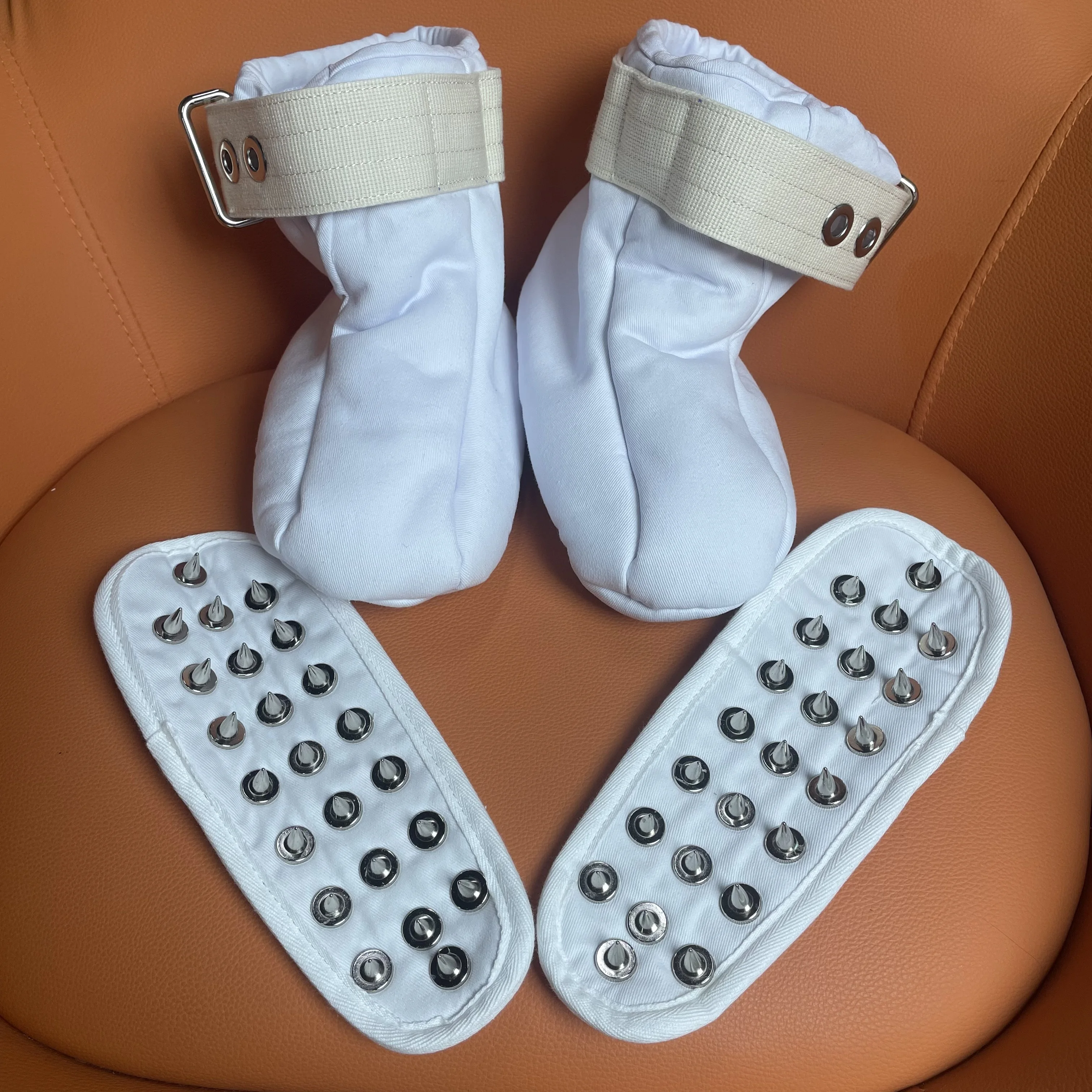 Wide Toe Box Shoes Boots Magnetic Locking Booties Foot Protection with Spiked Insoles Locking Footwear