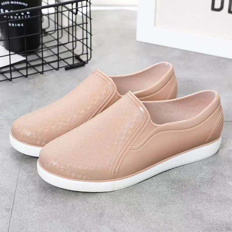 

New Women's Summer Shallow Rain Shoes Soft Sole Non Slip Waterproof Flat Sole Slip-On Work Shoes Casual Nude Shoes