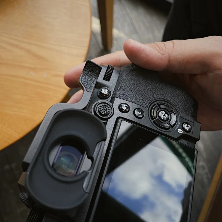الألومنيوم غطاء الحذاء الساخن الإبهام حتى قبضة ل فوجي فوجي فيلم X-H2s X-H2 قبضة اليد الكاميرا مع الجلود ملصقا