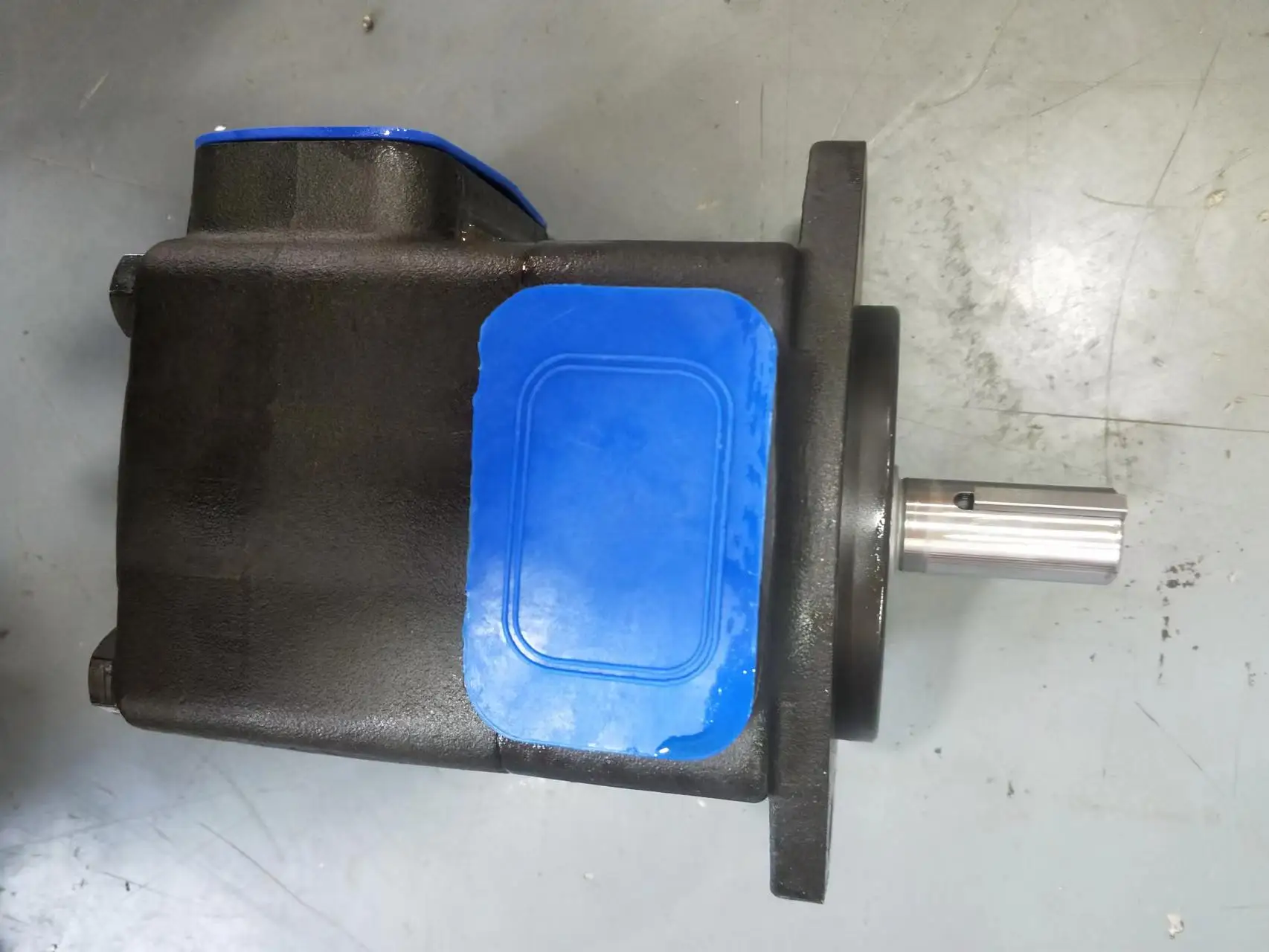 VQ15-6-FRAA-01 VQ15-8-FRAL-01 VQ15-26-F-RAA-01 Pompa idraulica a palette di olio singola VQ15 VQ25 VQ35 VQ45 Pompa a spostamento variabile