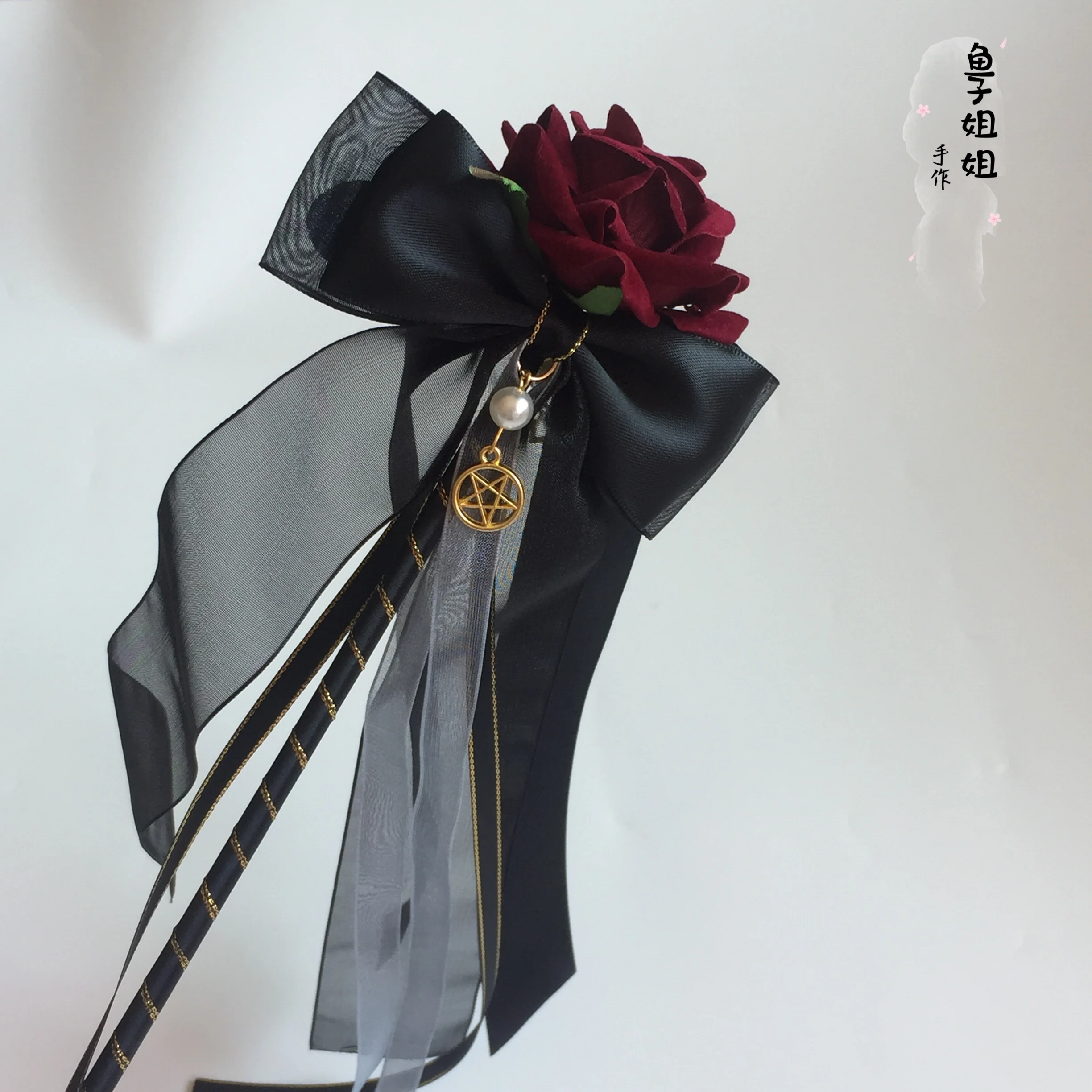 

Original Lolita Fairy Party Hand Stick Scepter Lolita Small Rose Hand Stick Walk Show Photo Prop Baston