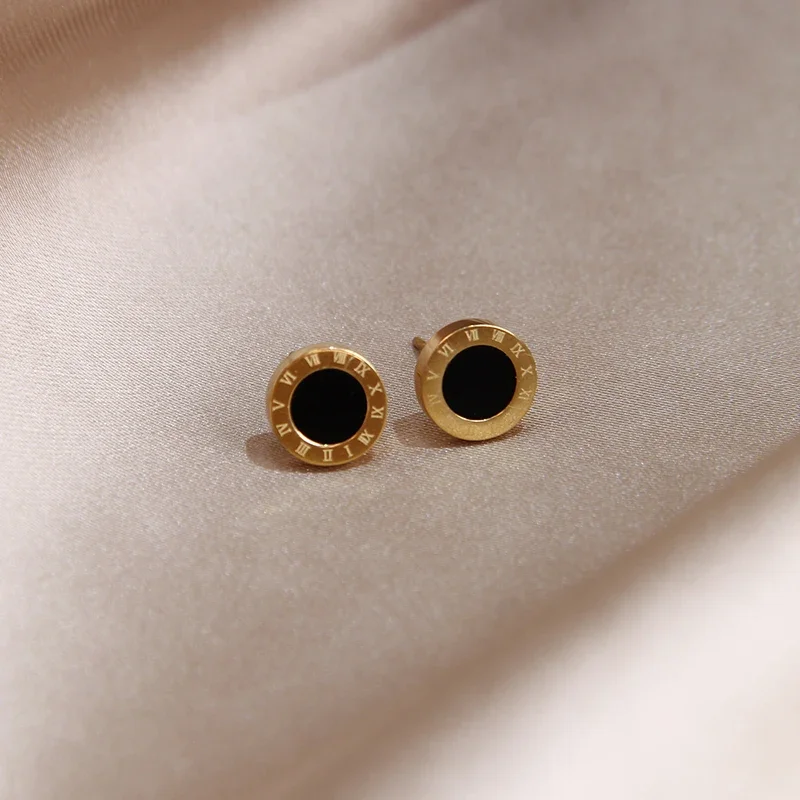 Classical 18K PVD Plated Stainless Steel Roman Round Digital Stud Earrings for Women Delicate Jewelry Gothic Black Earrings