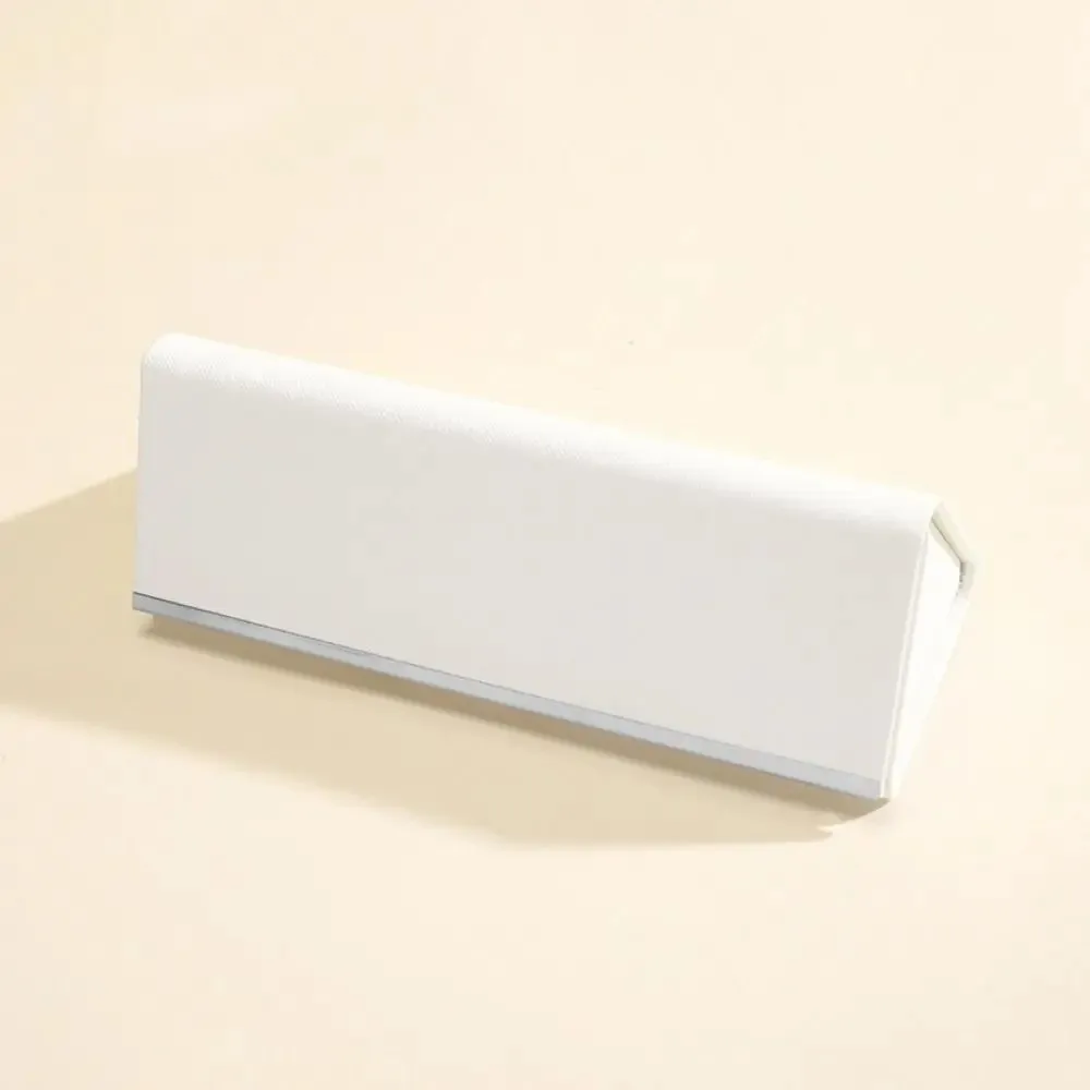 Durable Magnetic Bu…