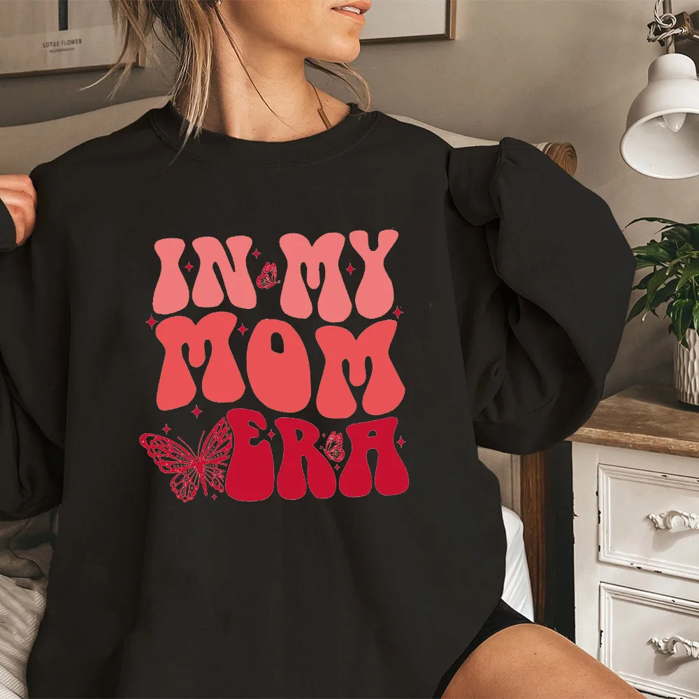 N My Mom Era Sweatshirt Mama Sweatshirts Mom Birthday Gift New Mother Shirt Best Mama Sweater Mothers Day Tee Outfits