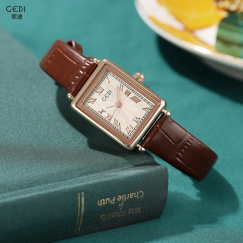 Women's Roman Retro Style Small Square Dial Student Versatile Bamboo Pattern Leather Belt Quartz Waterproof Watch