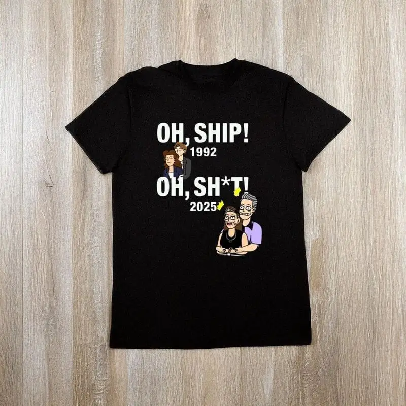 Funny C0ldplay Äôs Kiss Cam Caught Cheating Concert Affair Meme Fan MadeT shirt