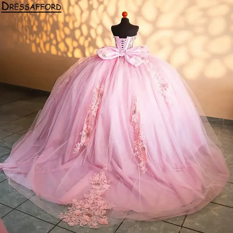 

Pink Strapless 3D Flowers Quinceanera Dresses Ball Gown Appliques Lace Bow Sweet 15 Años Mexican Customized