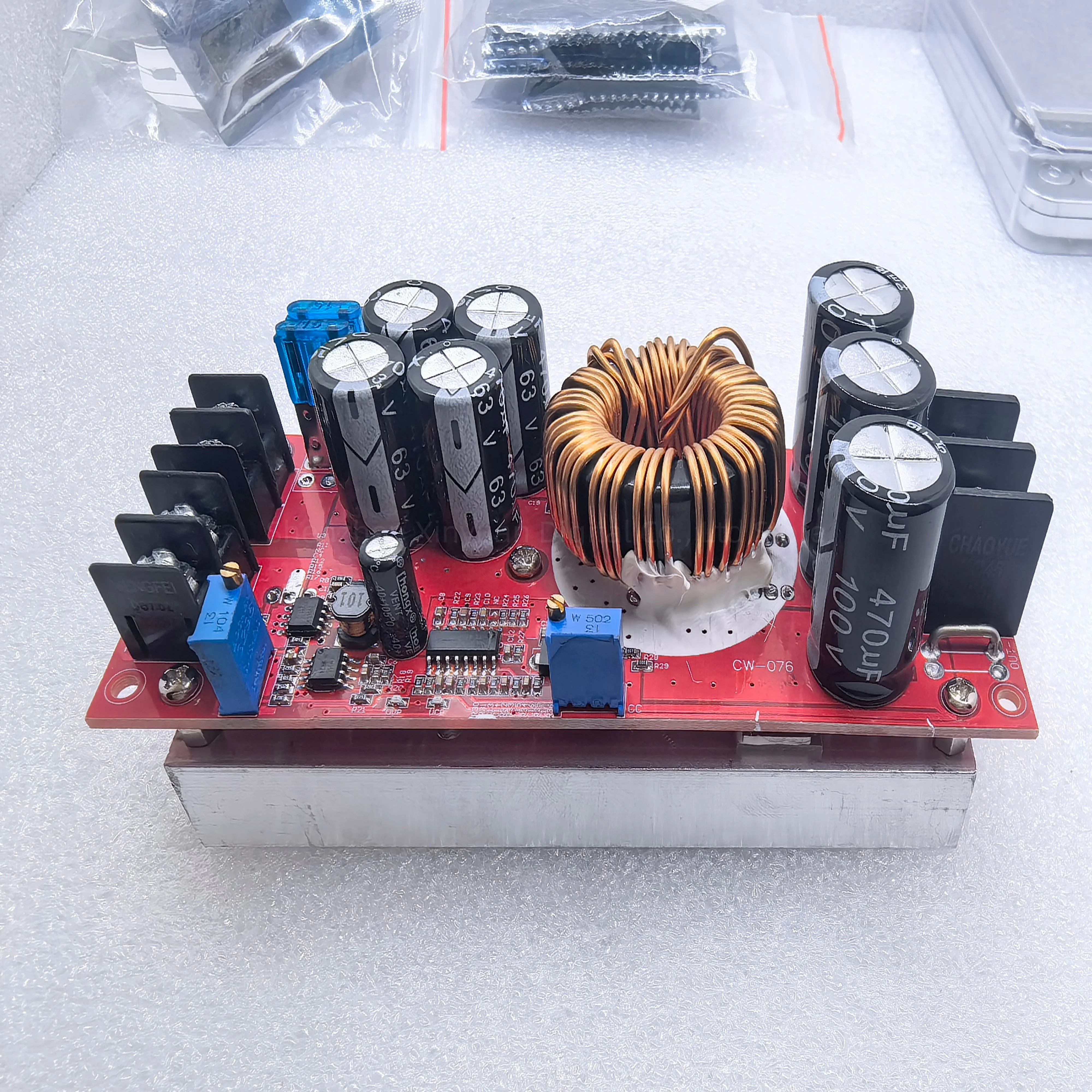 1200W 20A DC-DC Buck-Boost Power Board 12-80V Continuously Adjustable CC CV Converter Constant Current Module