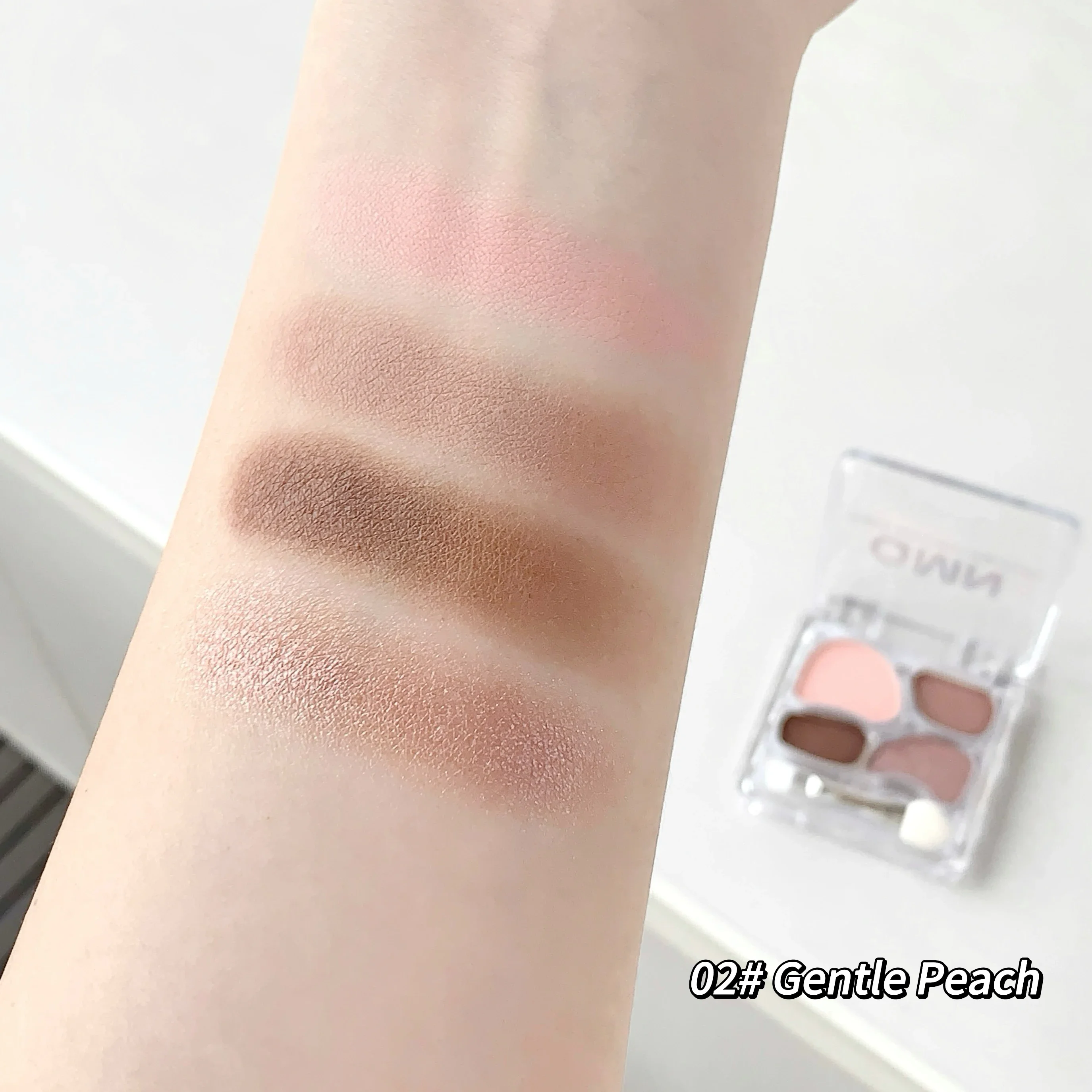 Mini Eyeshadow Palette Long-Lasting Fine Texture, Easy To Smudge, A Variety Of Shades, Suitable For All Occasions