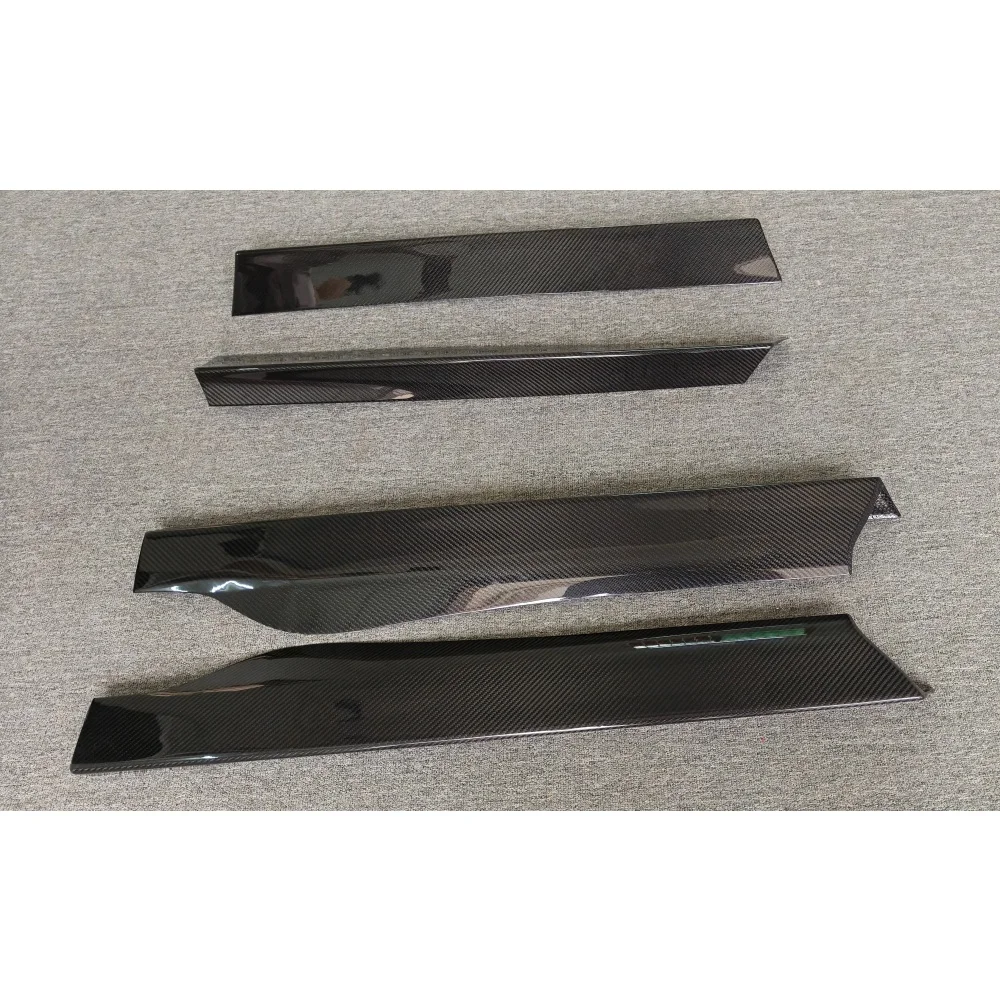 Car Body Kit Modified with Dry Carbon Fiber N-style Side Skirts and Side Spoilers Suitable for McLaren GT