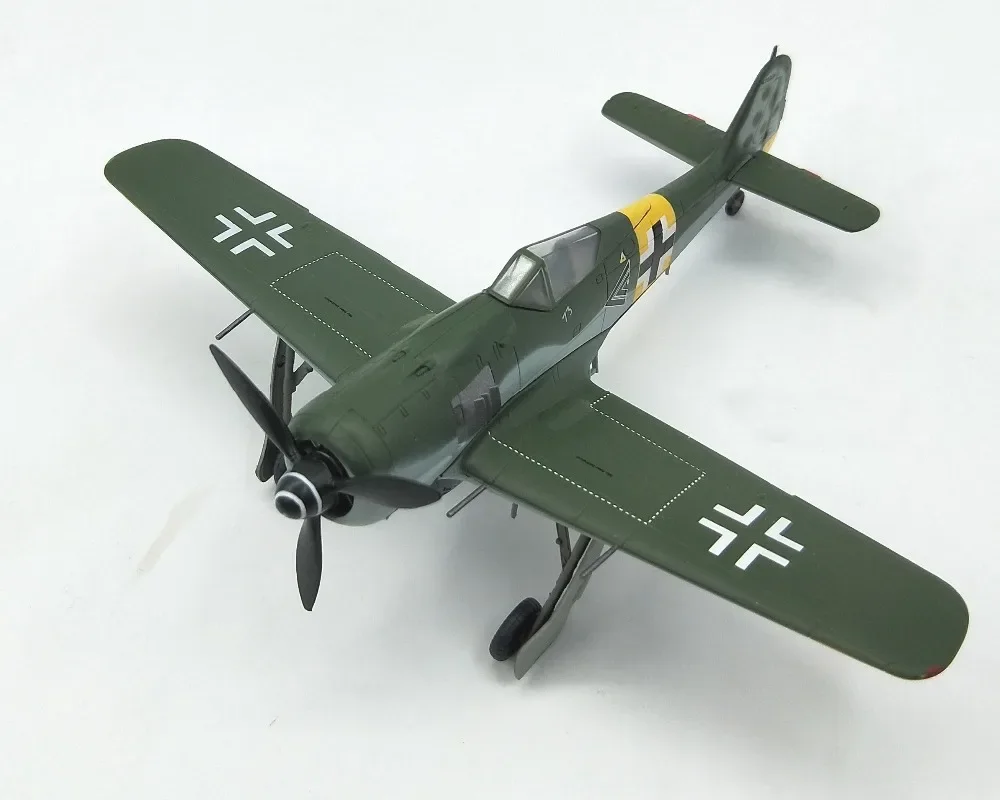 1:72 немецкая модель FW190A-6 fighter готовая Коллекционная модель 36404