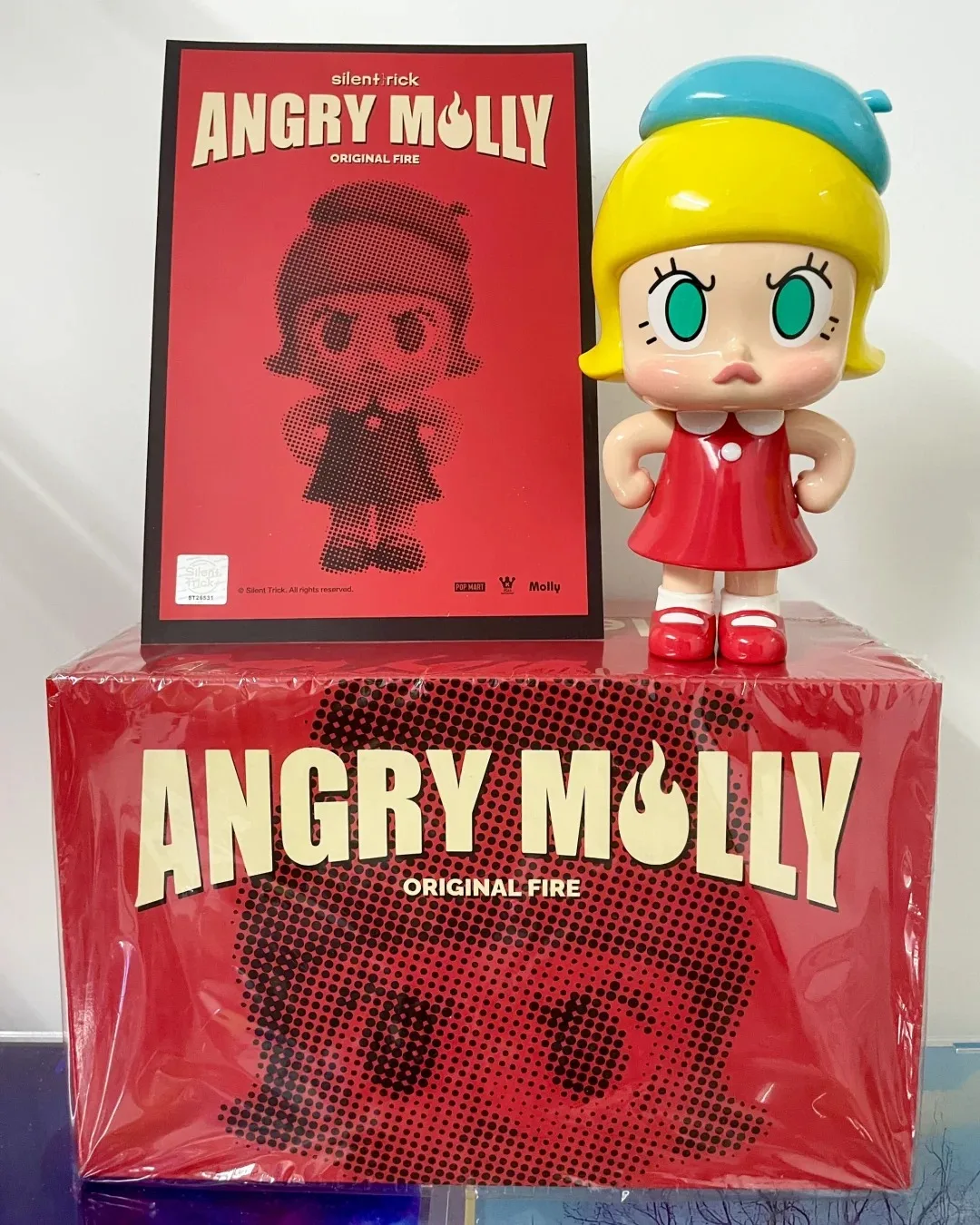 

POP MART Angry Molly Original Fire XL Designer Toy Large Collectible Doll Home Desktop Decor Ornament Art Figure For Collectors
