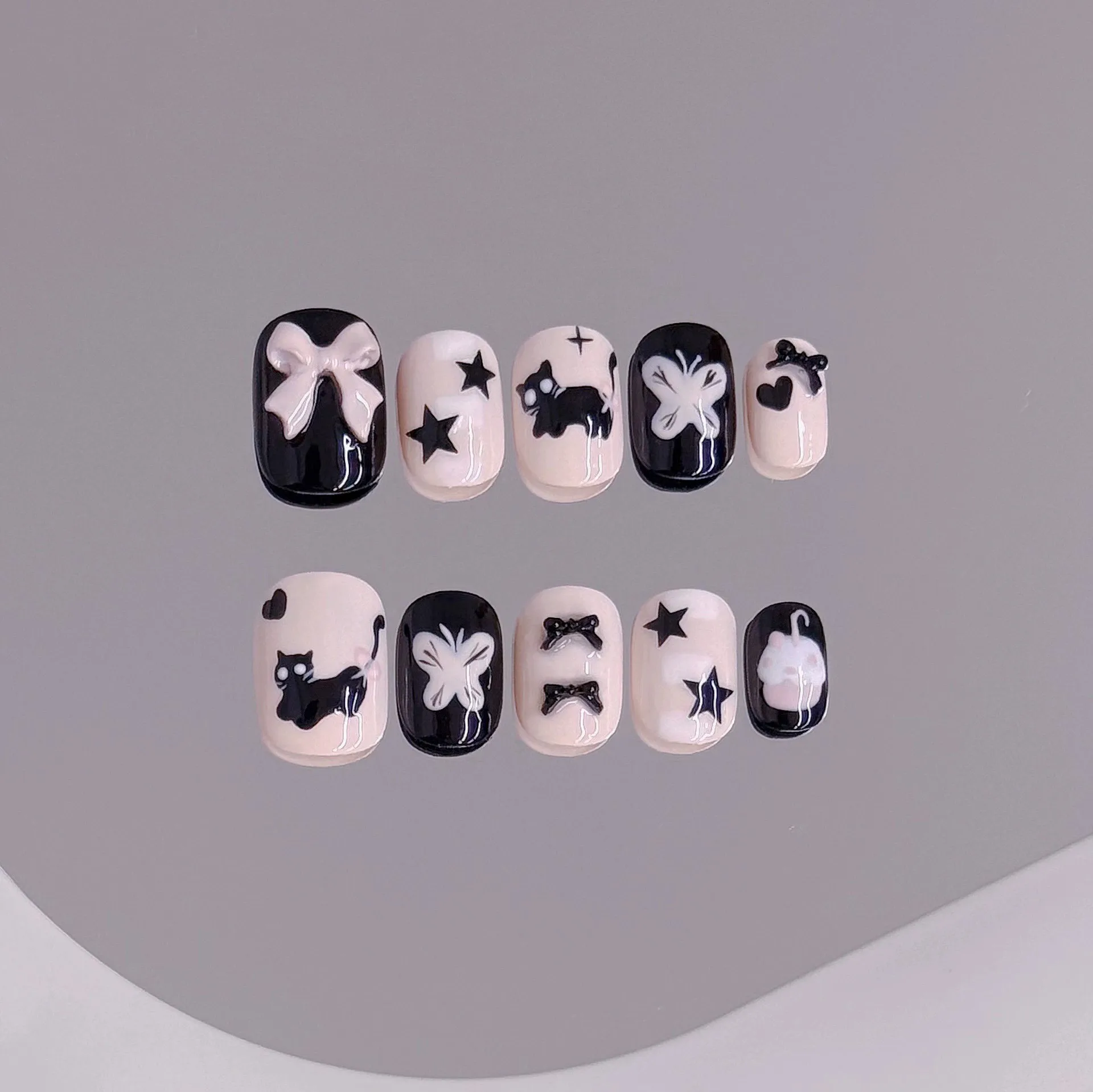 

Removable Handmade Cute Hand-painted Cat Stars False Nails Press On Nails Gentle Sweet Butterfly Short Fake Nails 3D Bow Decor