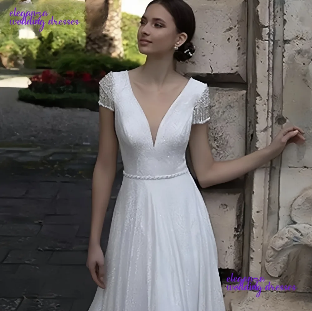 Customized Sparkle Wedding Dress V-Neck Boho Tassel A-Line Bride Gown Tulle Illusion Buttons Vestido De Novia 2025